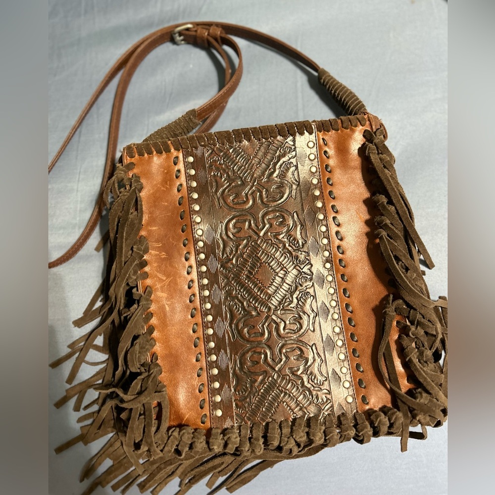 shyanne leather and fringe crossbody purse
